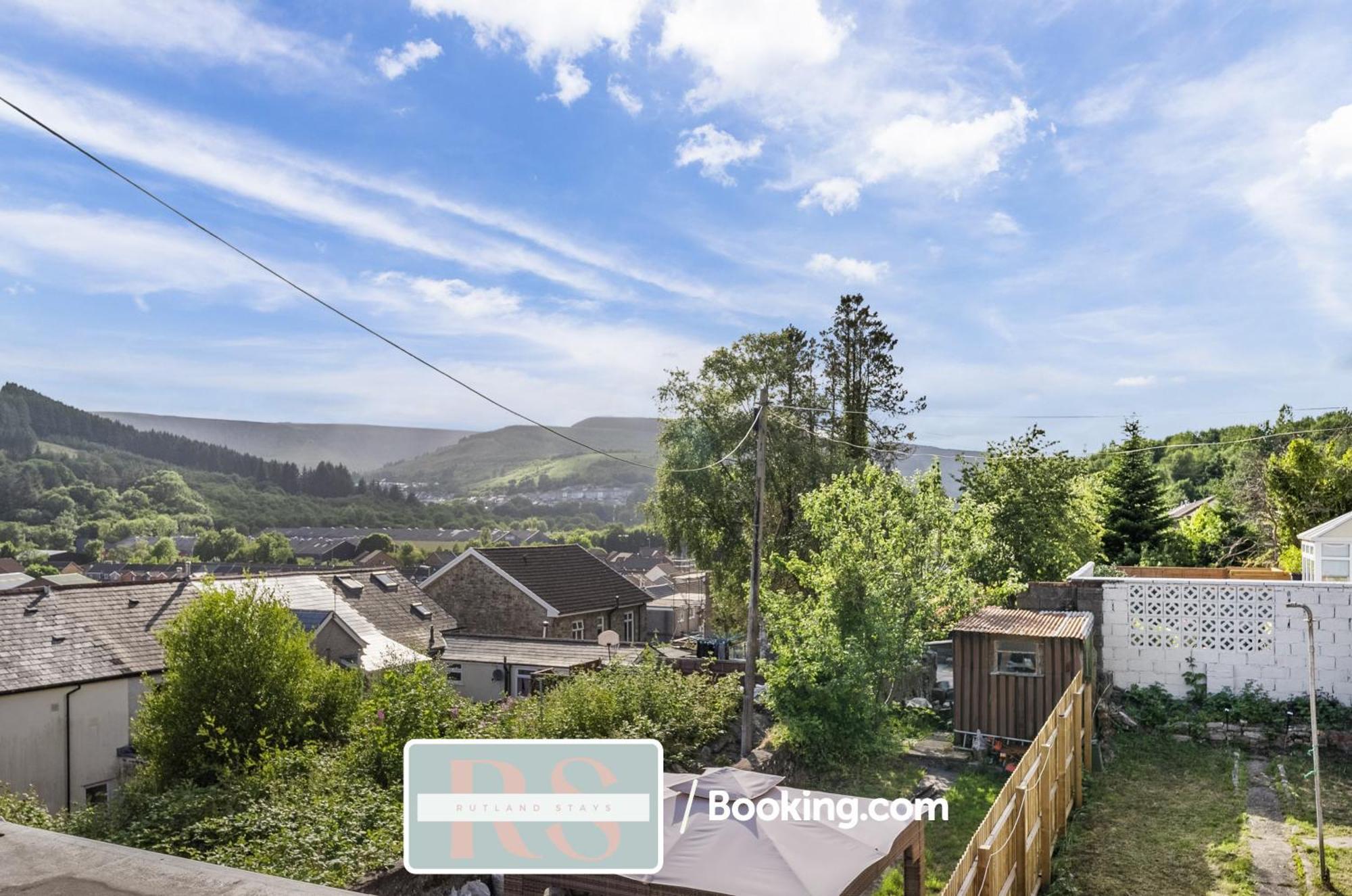 Contractors Accommodation South Wales By Rutland Stays Short Lets & Serviced Accommodation Pentre Treorky Dış mekan fotoğraf