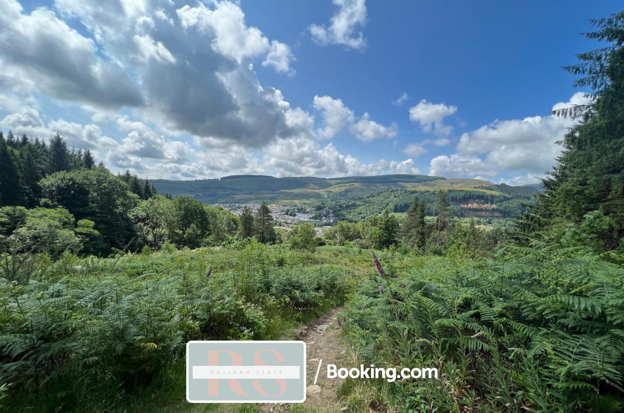 Contractors Accommodation South Wales By Rutland Stays Short Lets & Serviced Accommodation Pentre Treorky Dış mekan fotoğraf