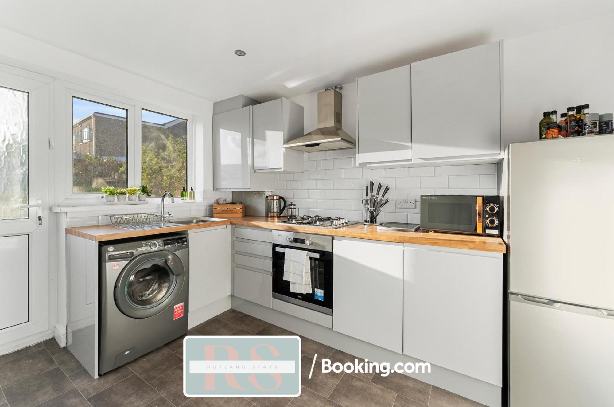 Contractors Accommodation South Wales By Rutland Stays Short Lets & Serviced Accommodation Pentre Treorky Dış mekan fotoğraf